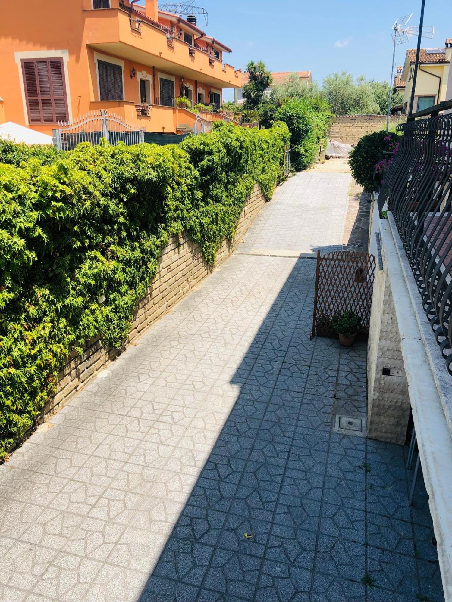 Casa Di Giade Apartment Anguillara Sabazia Bagian luar foto